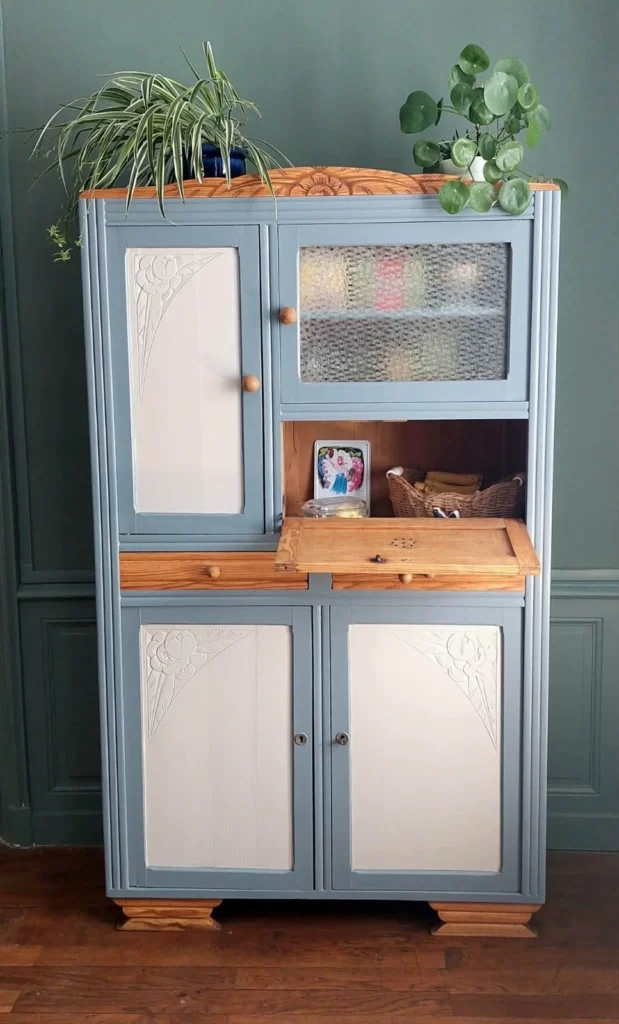 Buffet Mado relooké bleu décor
